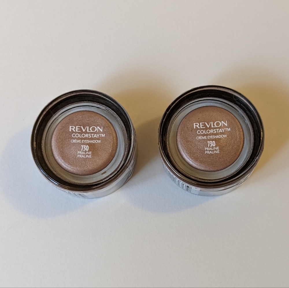 2x Revlon Colorstay eyeshadow {Praline}